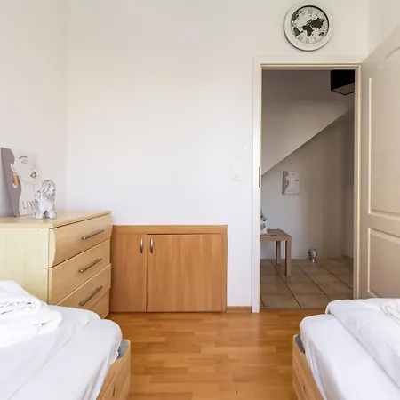 Porebskiego Two-level Apartment *